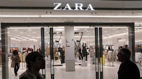 does zara have clearance.